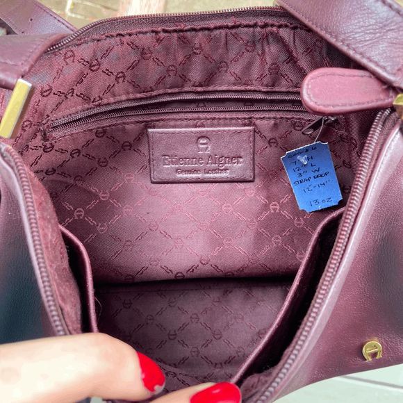 Etienne Aigner Burgundy Full-Grain Leather Shoulder Bag VTG 90s - Picture 8 of 11